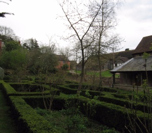 The grounds of Hellens Manor